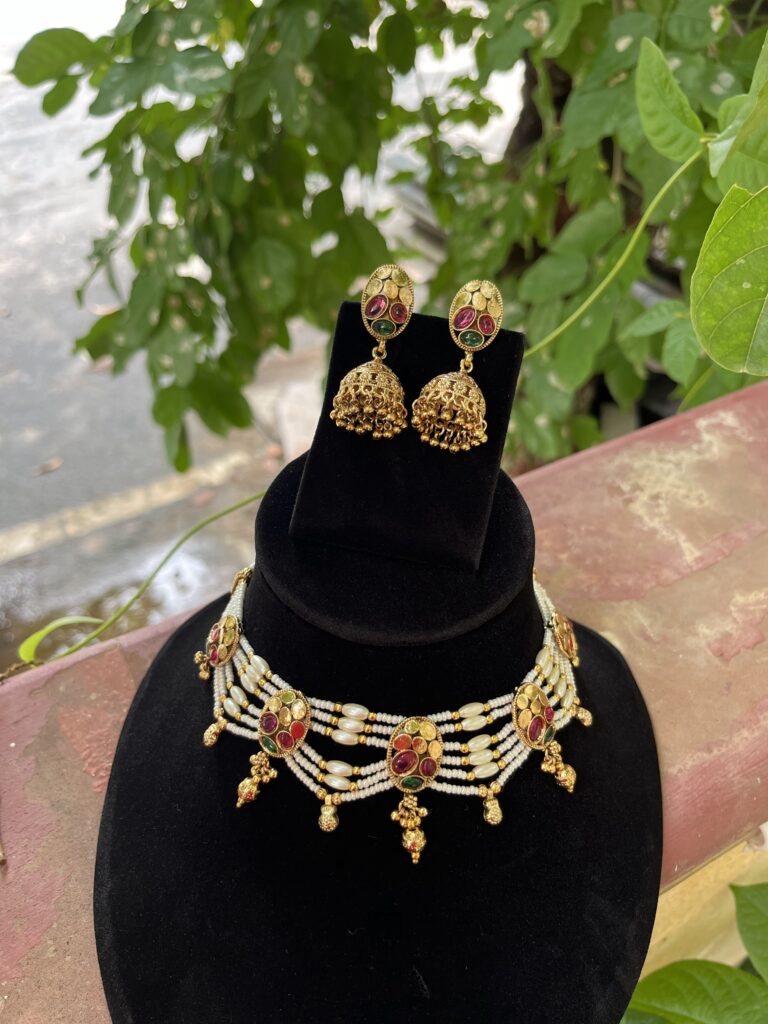 Noor choker set
